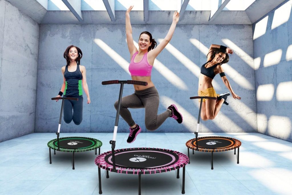Jumping fitness rutinas de ejercicios para gluteos en trampolin
